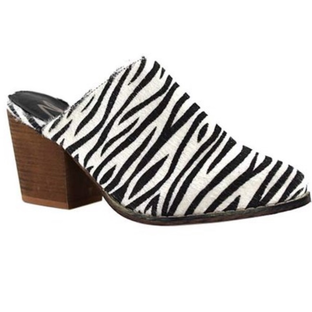 Seven7 Zebra Print Dandy Block Heel Mules NWT
